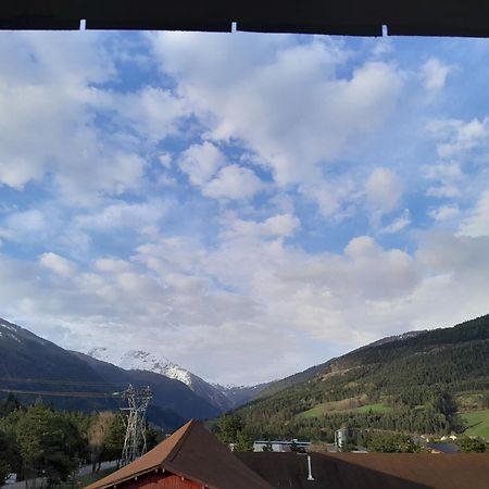 Appartement Refait A Neuf A 10Min De Praloup Barcelonnette Exterior photo